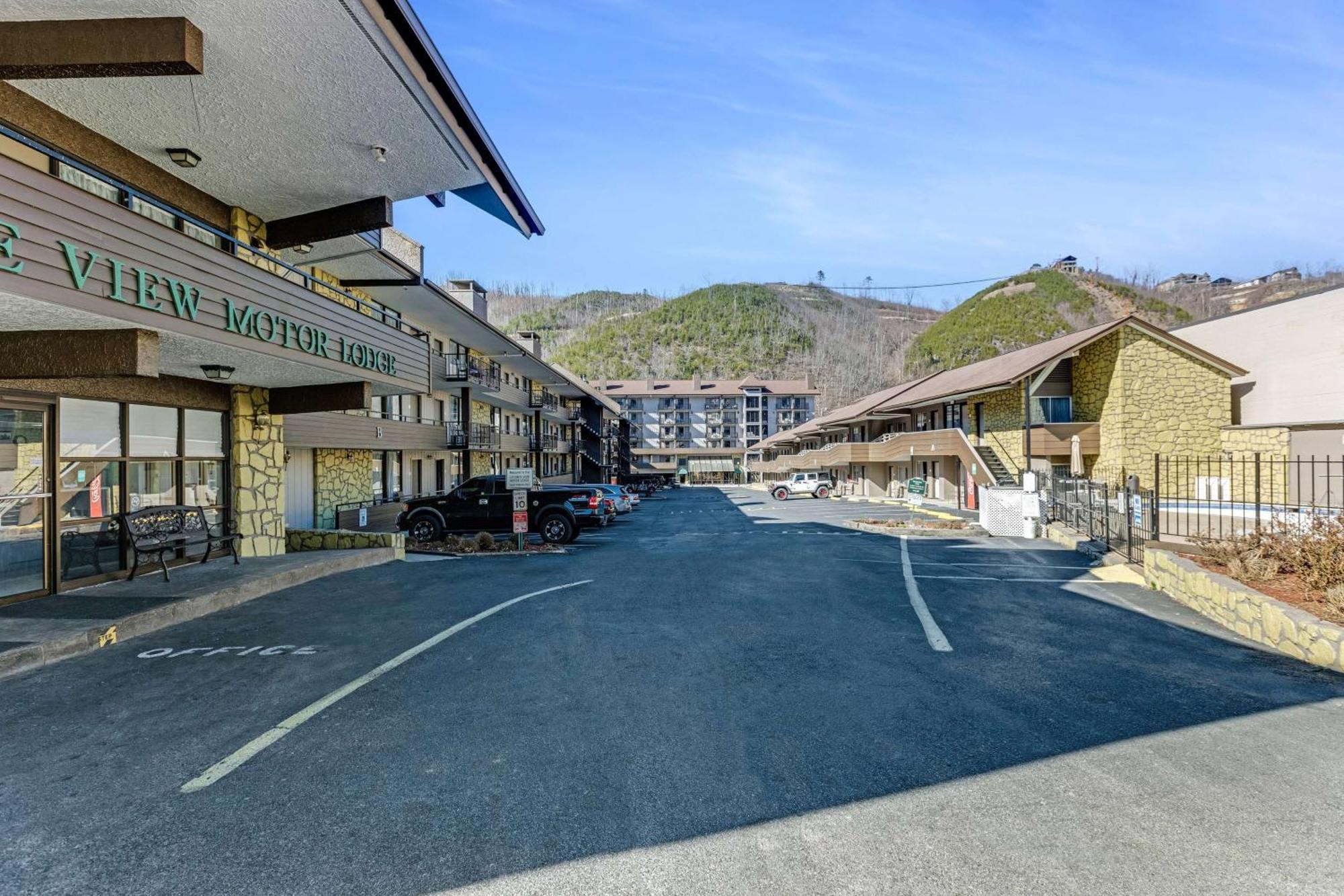 The Wander Hotel 개틀린버그 외부 사진