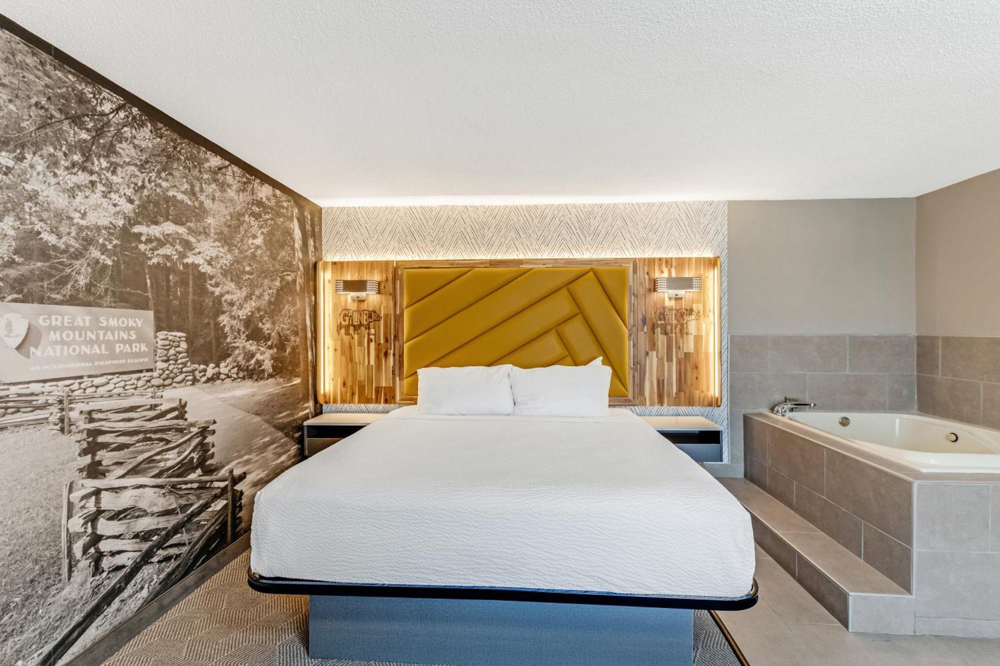 The Wander Hotel 개틀린버그 외부 사진