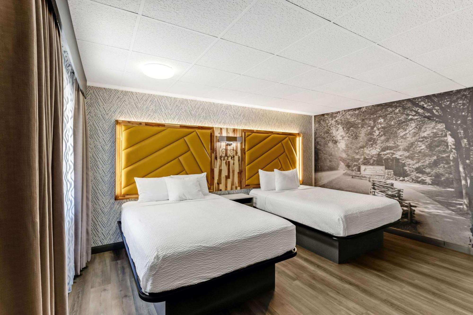 The Wander Hotel 개틀린버그 외부 사진